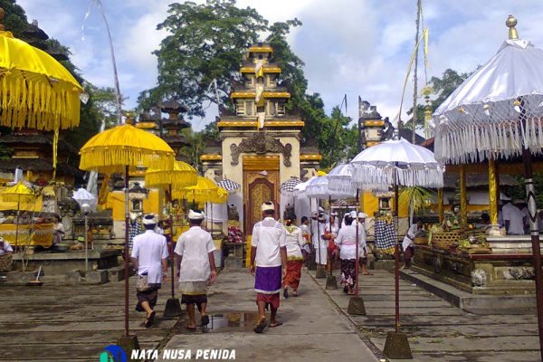 Pura Puncak Mundi Nusa Penida
